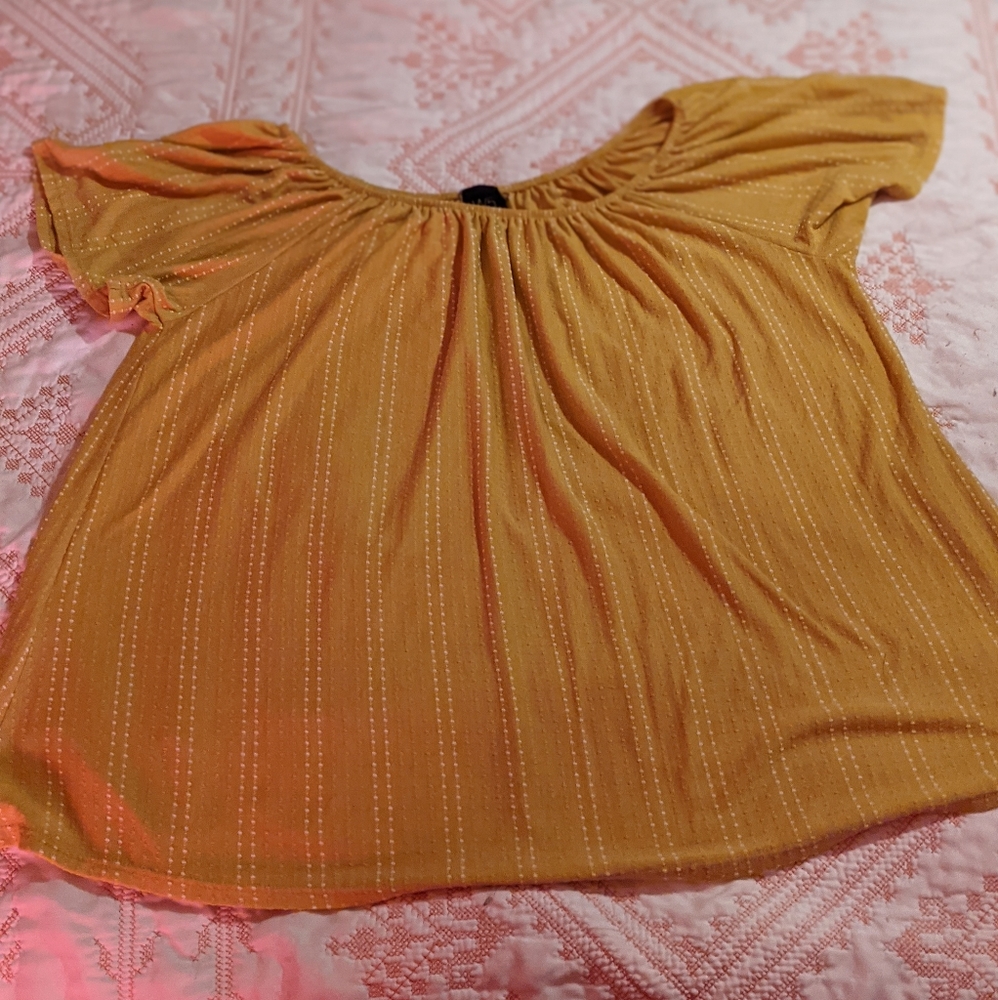 Women's Plus Flutter Sleeve Top